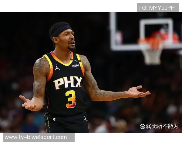 太阳队续约瑞安邓恩第三年球队选项上季场均69分36篮板表现稳定