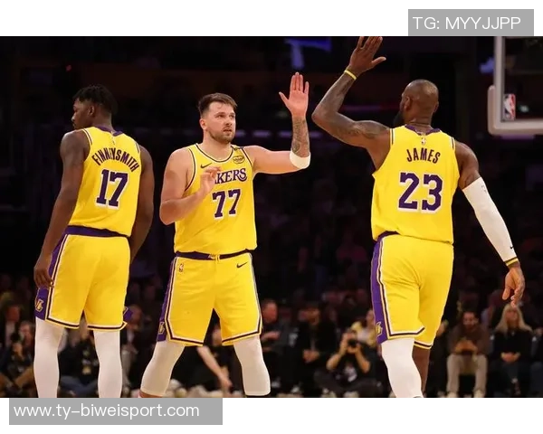 帕森斯称詹姆斯缺席为东契奇提供适应机会是积极信号