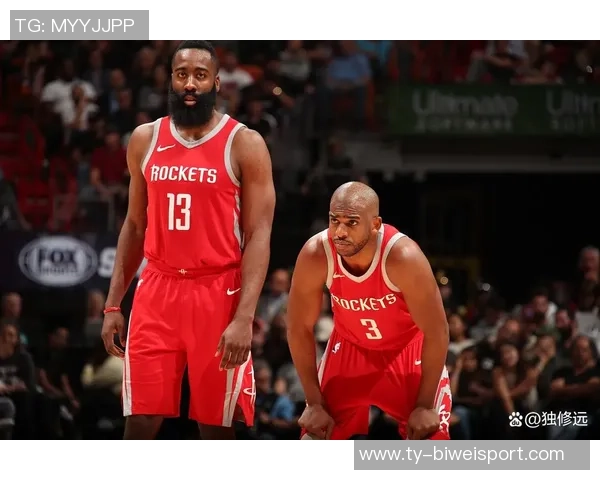 快船队员时尚便装入场哈登与伦纳德携手全员出击迎战新挑战 快船队员时尚便装入场哈登与伦纳德携手全员出击迎战新挑战