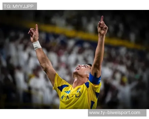 C罗社交媒体分享庆祝照片喜迎950球里程碑助力球队获胜的喜悦